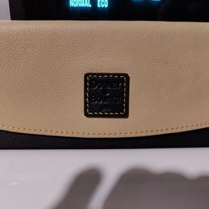 Dooney and Bourke Wallet